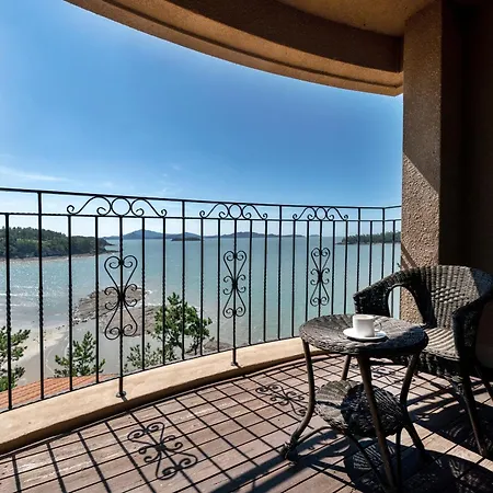 Eldorado Hotel 4*